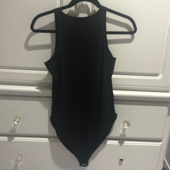 VS Pink High-Neck Bodysuit - Picture 3 of 3